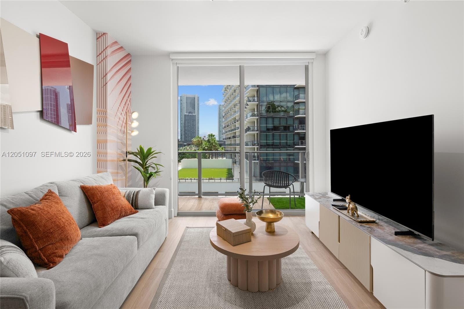 90 NE 32nd St # 808, Miami, FL 33127 photo 4