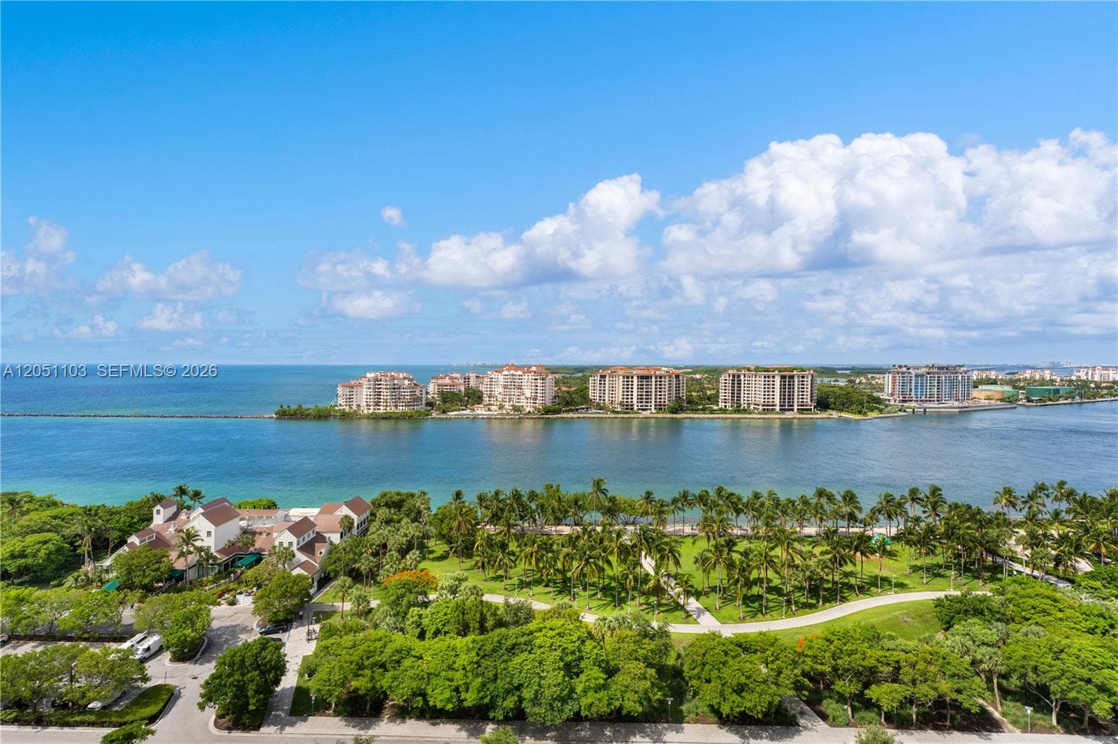 400 S Pointe Dr # 1805, Miami Beach, FL 33139 photo 2