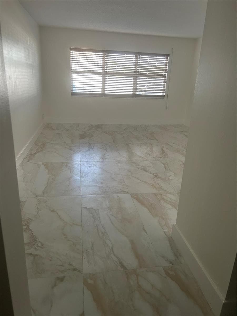 550 Bayshore Drive # 102, Fort Lauderdale, FL 33304 photo 3