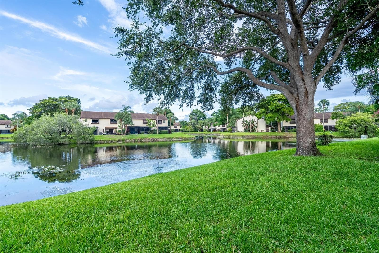 3727 Carambola Circle N # 2823, Coconut Creek, FL 33066 photo 3