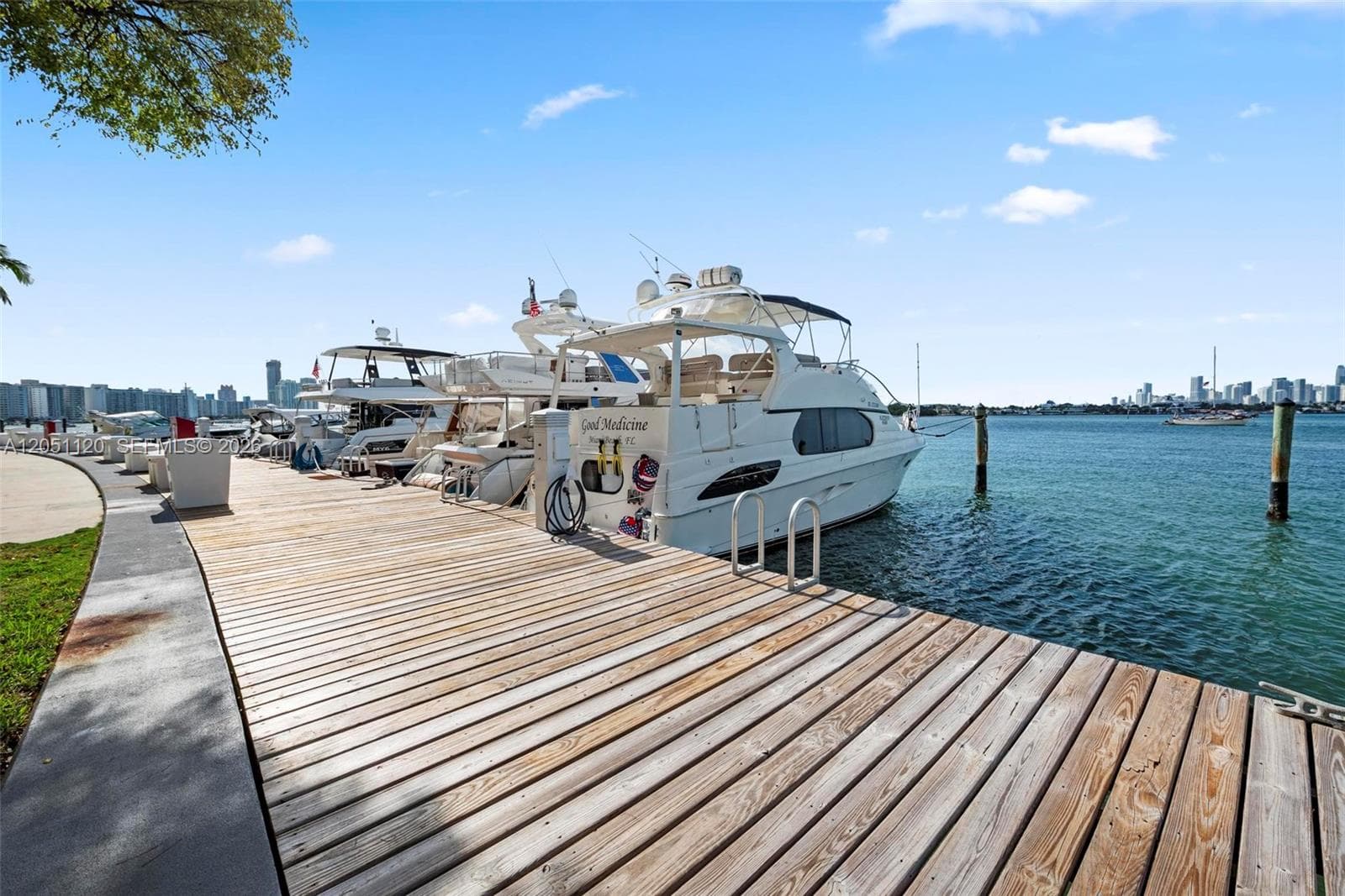 9 Island Ave # 610, Miami Beach, FL 33139 photo 2
