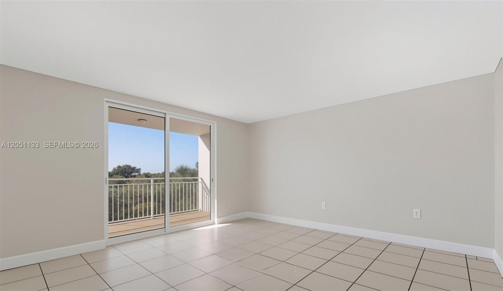6940 Miami Gardens Dr # 1-531, Hialeah, FL 33015 photo 4