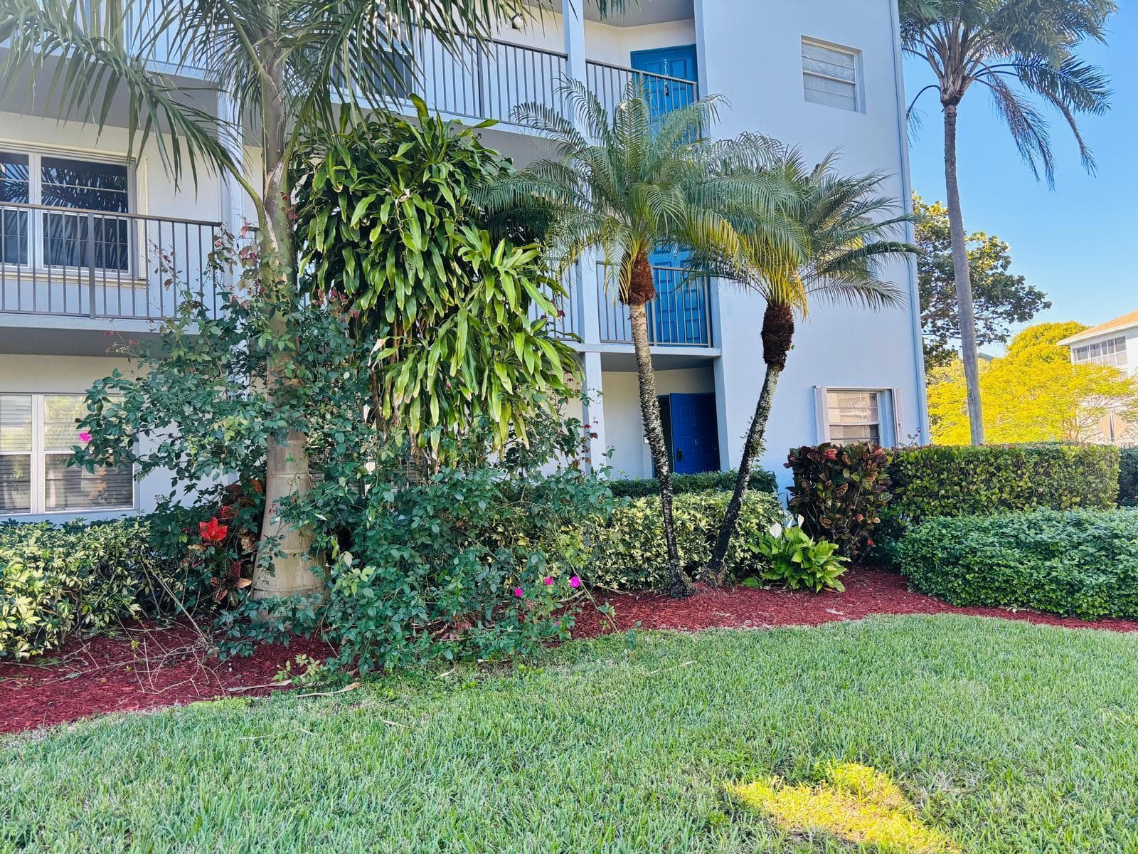 800 SW 125th Way # 112O, Pembroke Pines, FL 33027