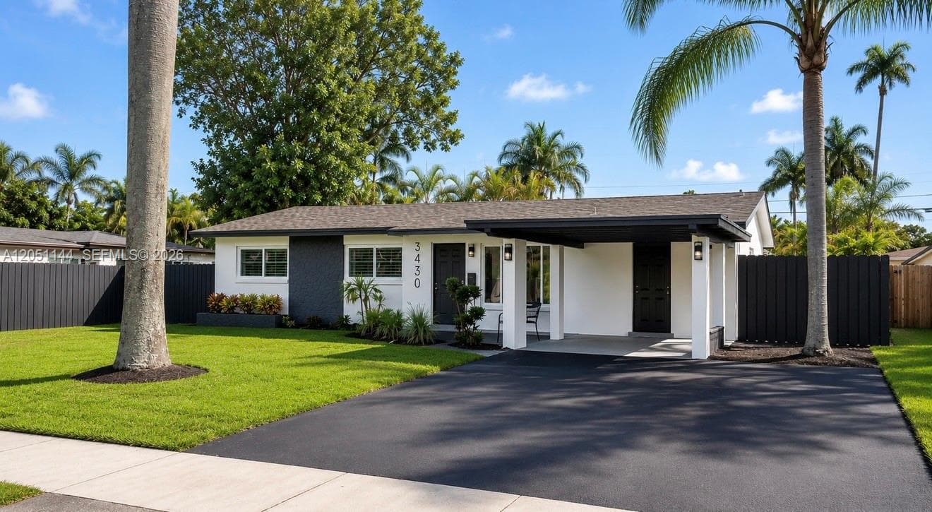 3430 SW 17th St, Fort Lauderdale, FL 33312 photo 2