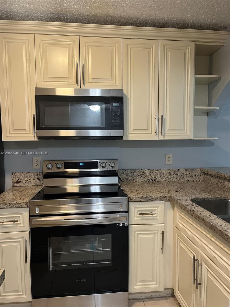 2740 FOREST HILLS BLVD # 202, Coral Springs, FL 33065 photo 2