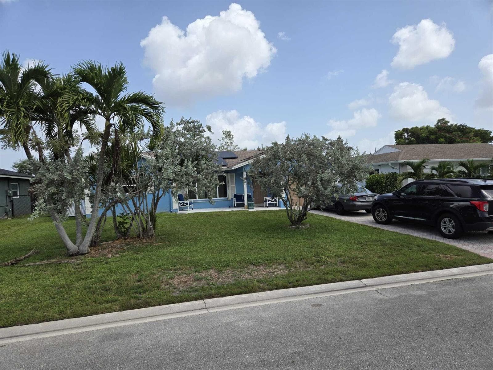 8111 NW 100th Terrace NW, Tamarac, FL 33321 photo 3