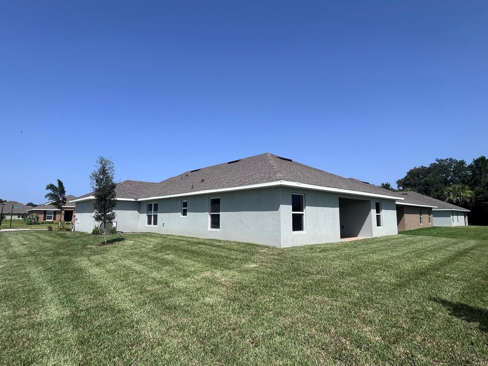5747 Waterstone Boulevard, Fort Pierce, FL 34951 photo 3