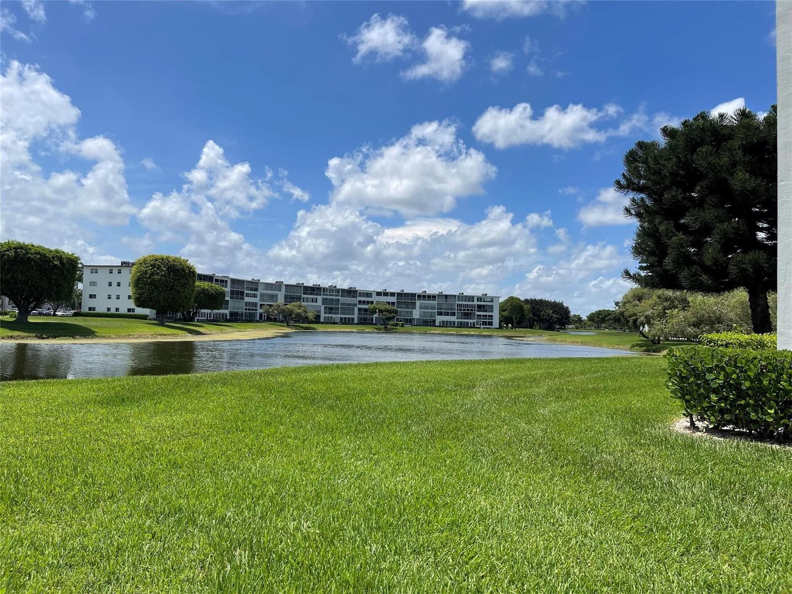4030 Hythe B # 4030, Boca Raton, FL 33434 photo 5