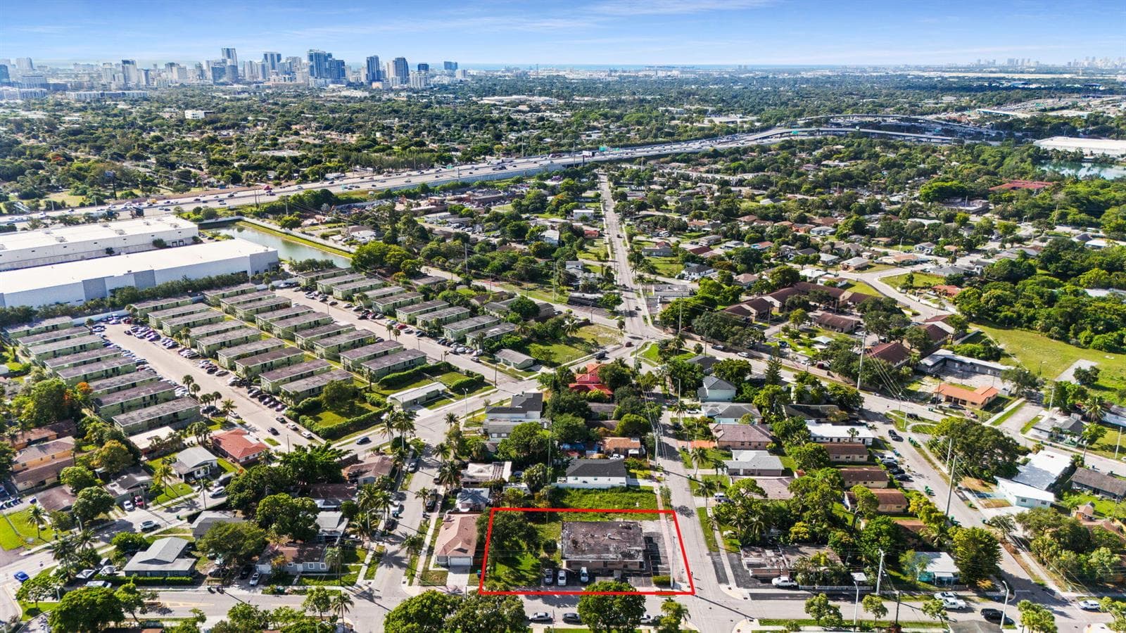 880 NW 25th Avenue, Fort Lauderdale, FL 33311 photo 2