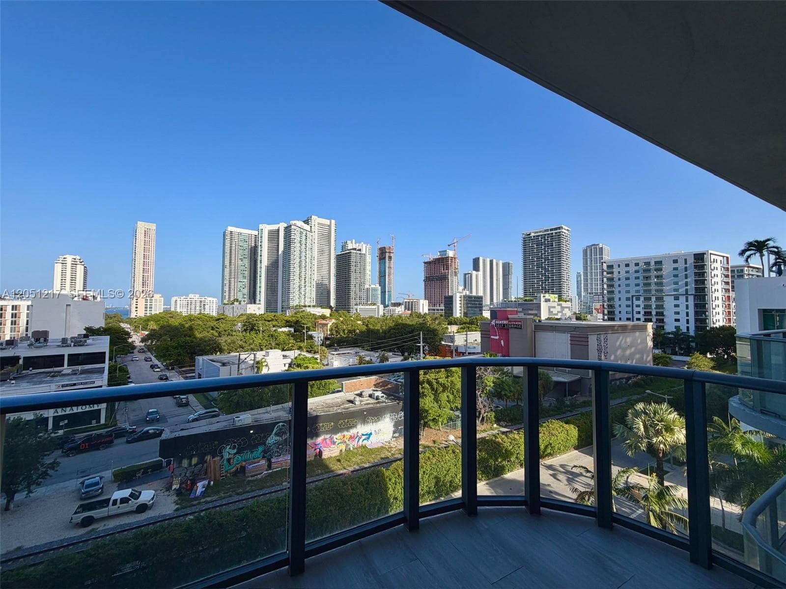121 NE 34th St # L605, Miami, FL 33137
