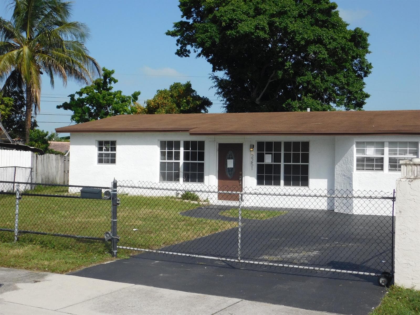 2251 NW 29th Terrace, Fort Lauderdale, FL 33311 photo 2