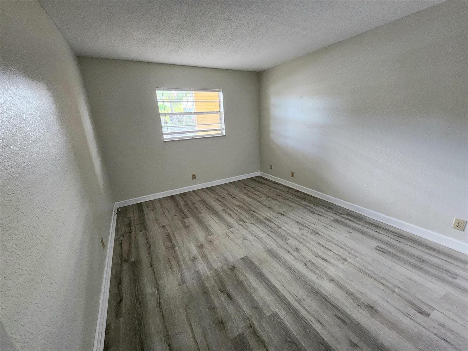 2607 NE 8th Avenue # 33, Wilton Manors, FL 33334 photo 5