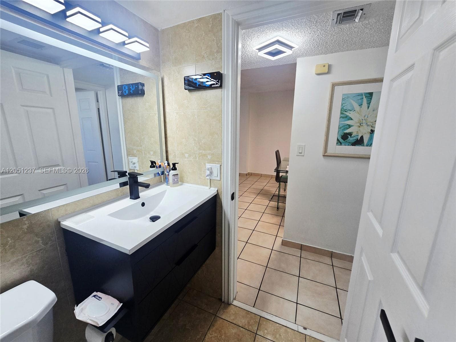 546 SW 1st ST # 607, Miami, FL 33130 photo 4