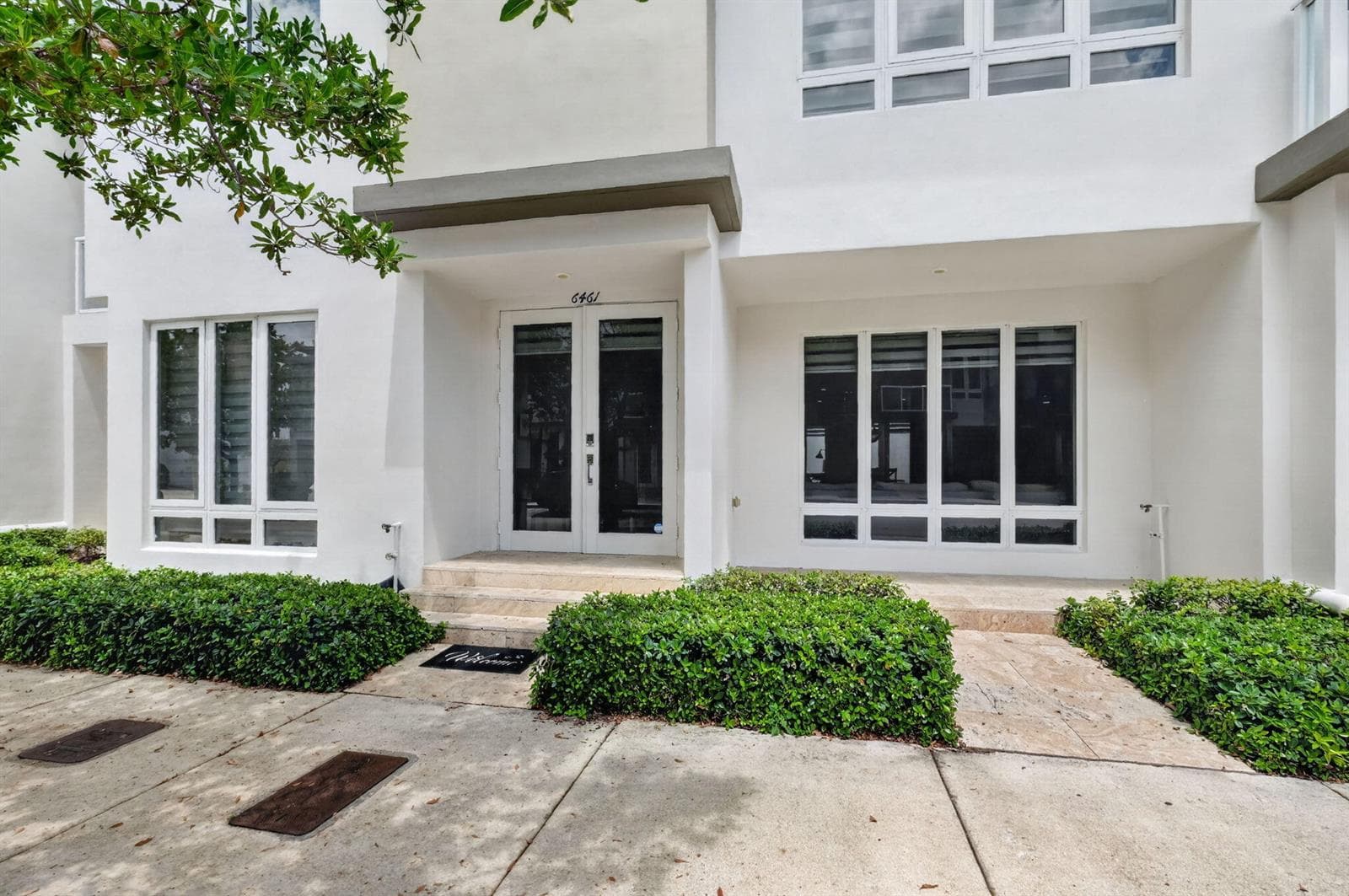 6461 NW 103rd Passage, Doral, FL 33178 photo 2