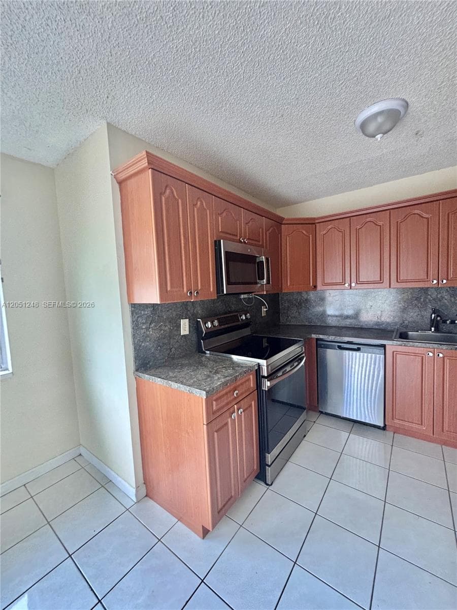 12271 SW 205th St, Miami, FL 33177 photo 4