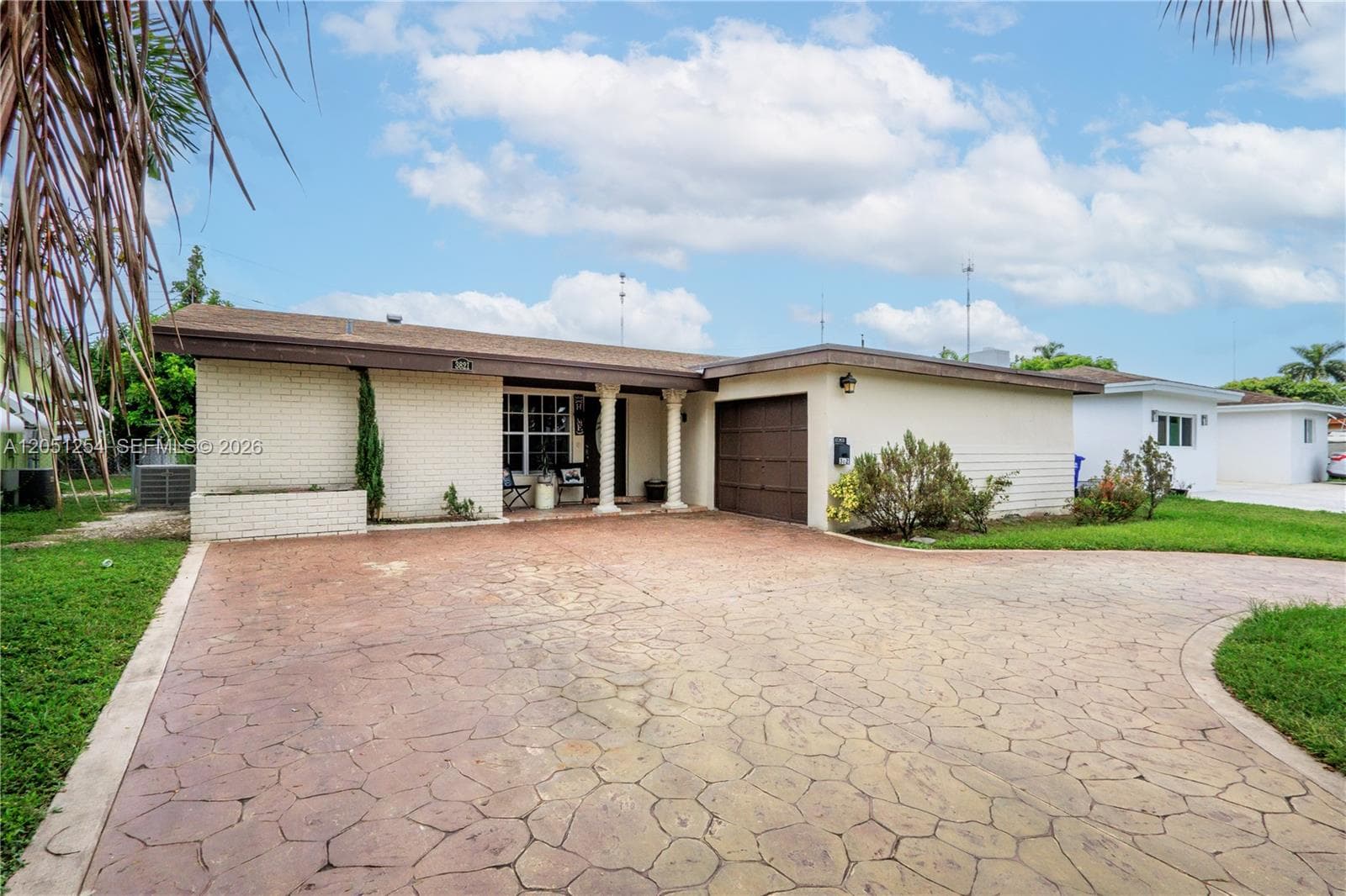 3821 E Lake Ter, Miramar, FL 33023