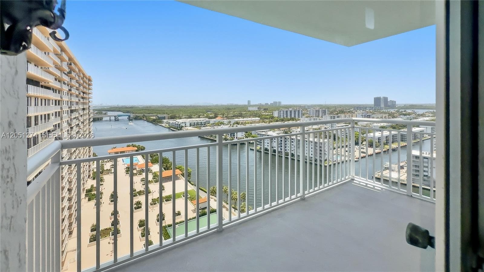 301 174th St # 1907, Sunny Isles Beach, FL 33160 photo 5