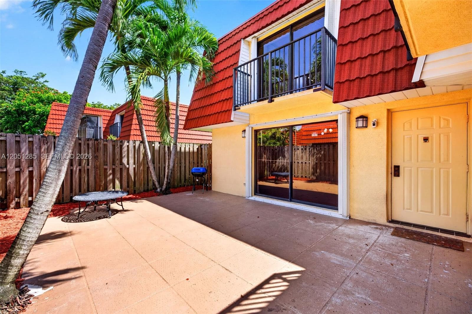 719 NW 98th Cir, Plantation, FL 33324 photo 3