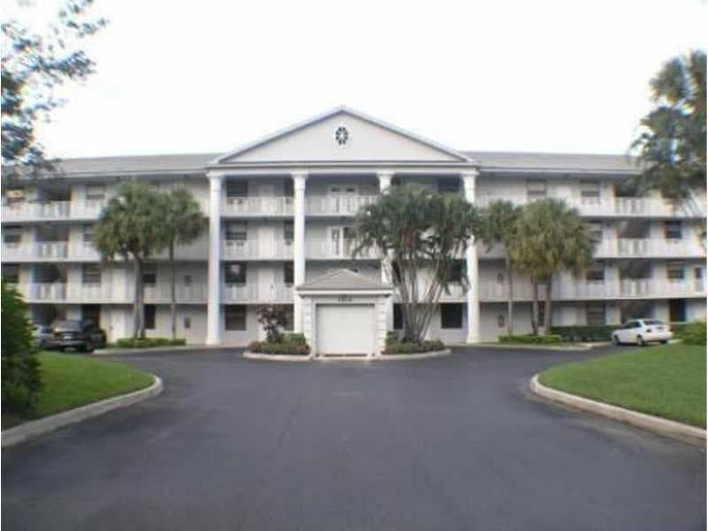 1711 Whitehall Drive # 201, Davie, FL 33324