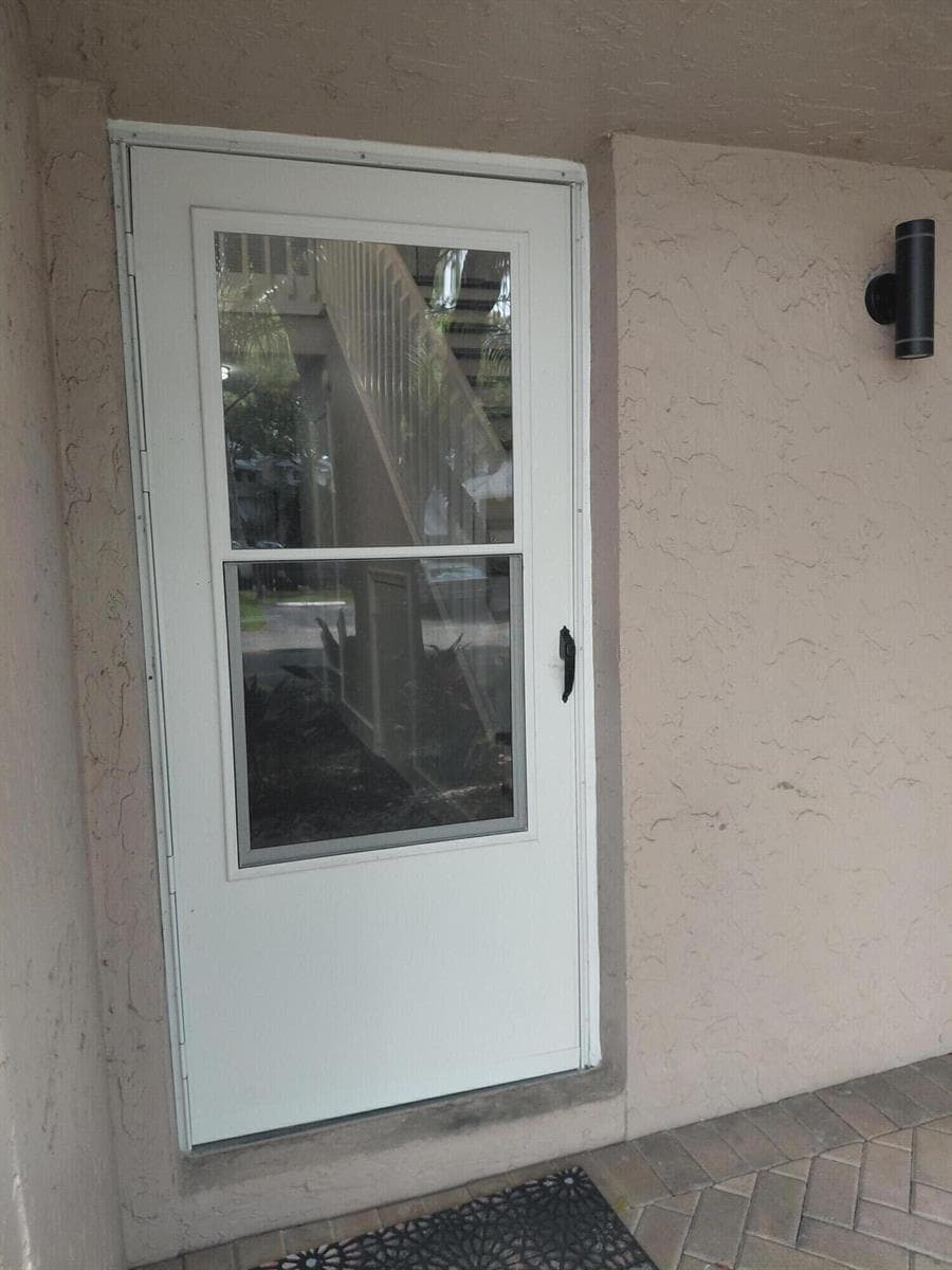2147 Discovery Circle W, Deerfield Beach, FL 33442 photo 4