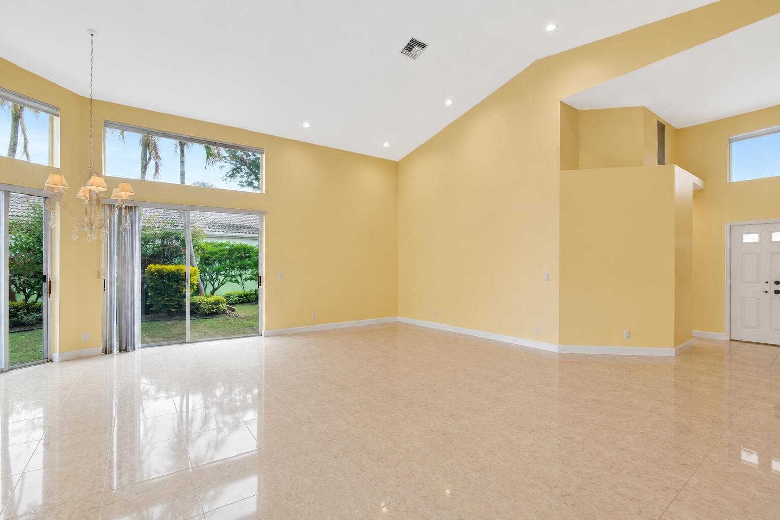 11922 Fountainside Circle, Boynton Beach, FL 33437 photo 5