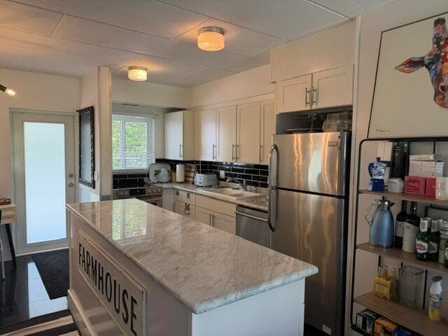 33 S Ocean Avenue # 108, Singer Island, FL 33404 photo 3