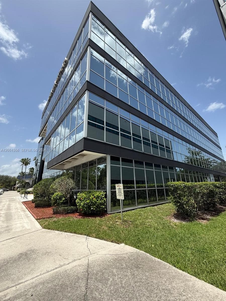 2825 N University Dr # 210, Coral Springs, FL 33065