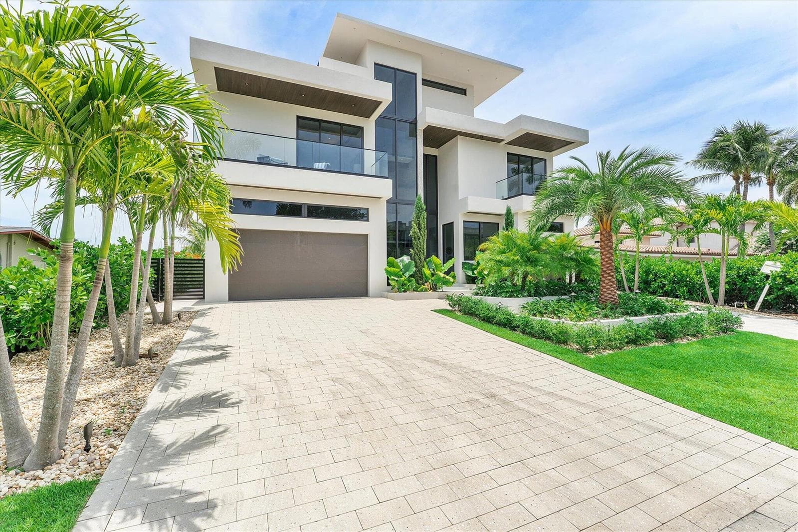 1607 SE 14th Street, Fort Lauderdale, FL 33316 photo 2