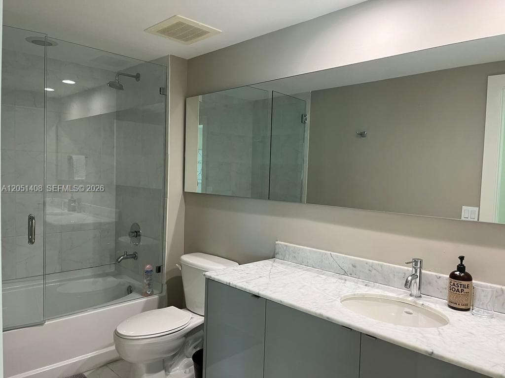 951 Brickell Ave # 1706, Miami, FL 33131 photo 2