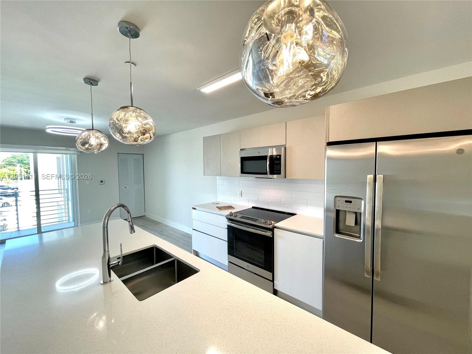 2535 NE 193rd St # 3212, Miami, FL 33180 photo 5