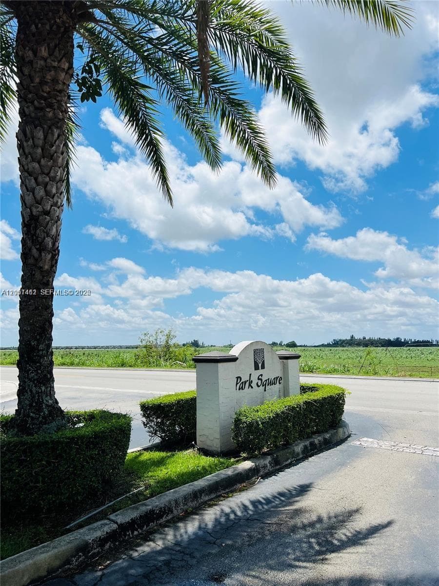 16453 SW 75th Ter, Miami, FL 33193 photo 2