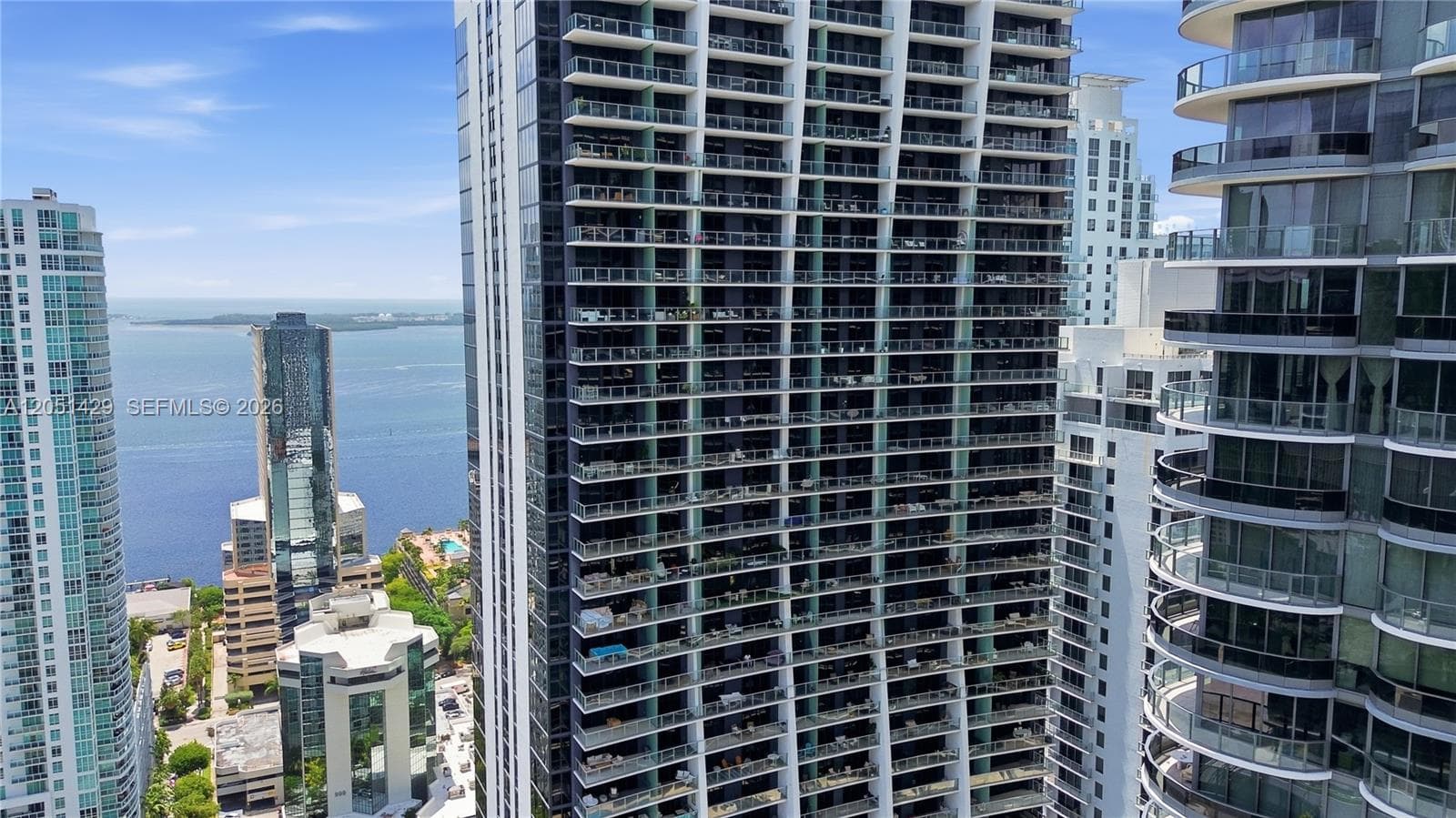 1010 Brickell Ave # 3510, Miami, FL 33131 photo 2