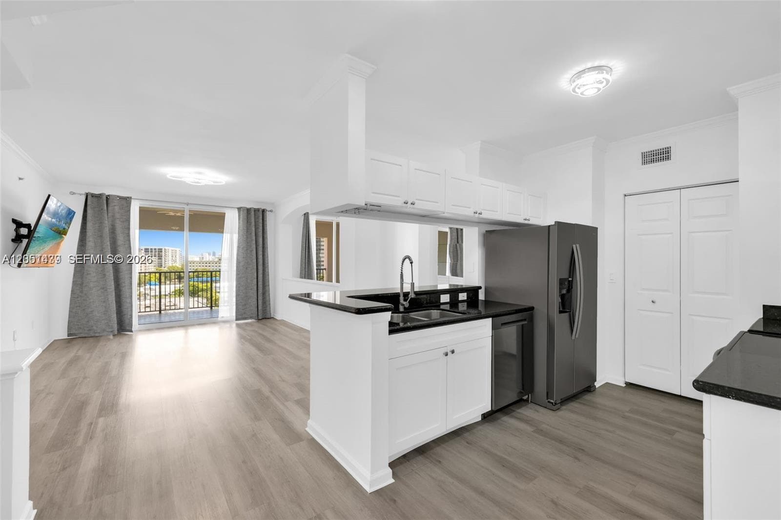 17150 N Bay Rd # 2814, Sunny Isles Beach, FL 33160 photo 5