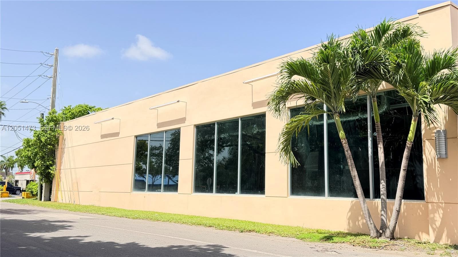 1036 NW 1st Ct, Hallandale Beach, FL 33009 photo 3