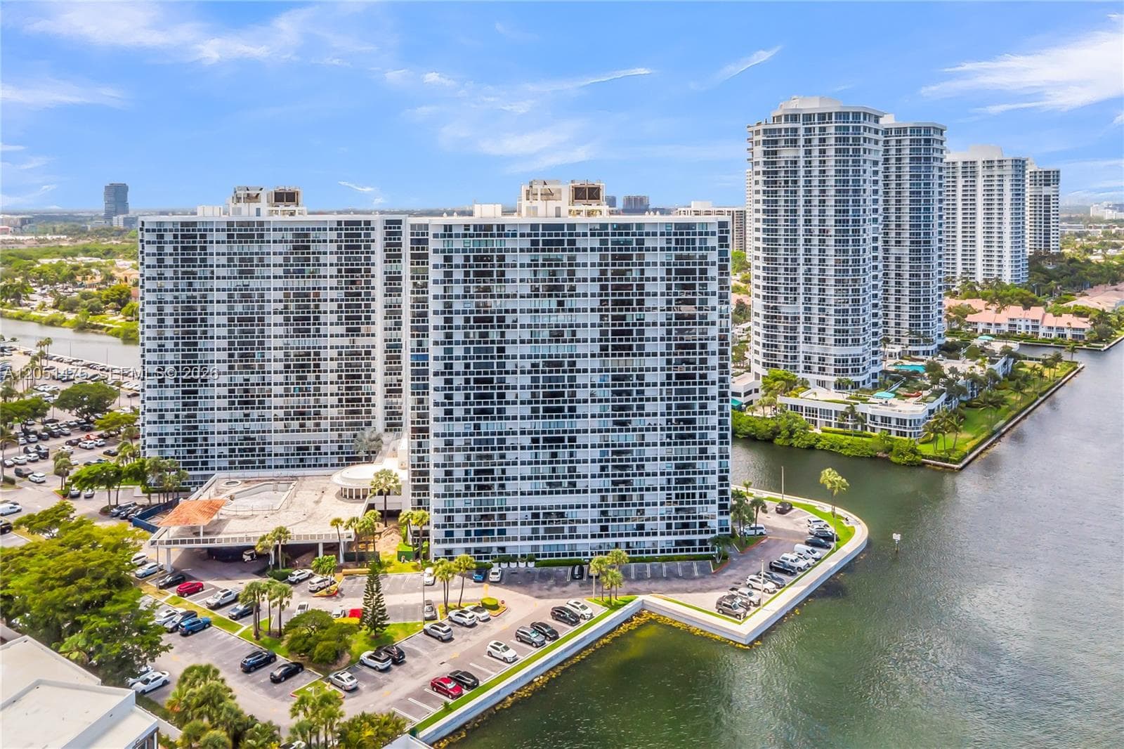 20515 E Country Club Dr # 248, Aventura, FL 33180 photo 3