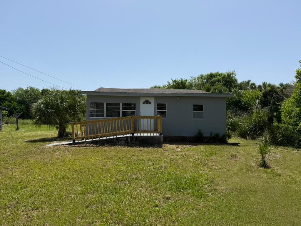 4250 29th Avenue # A, Vero Beach, FL 32967 photo 2