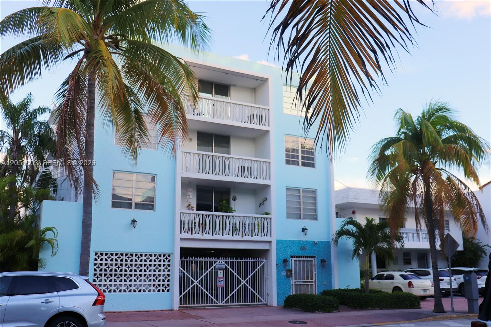 335 Collins Ave # 203, Miami Beach, FL 33139 photo 2