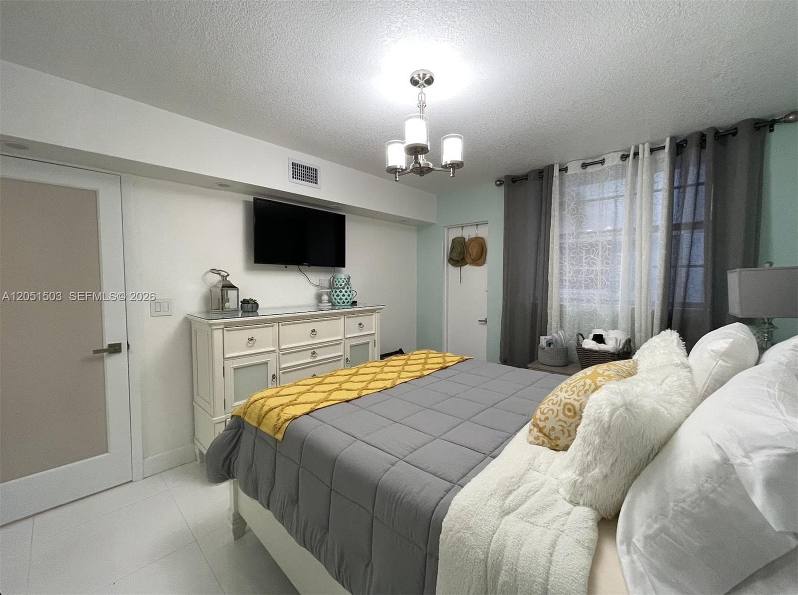 335 Collins Ave # 203, Miami Beach, FL 33139 photo 5