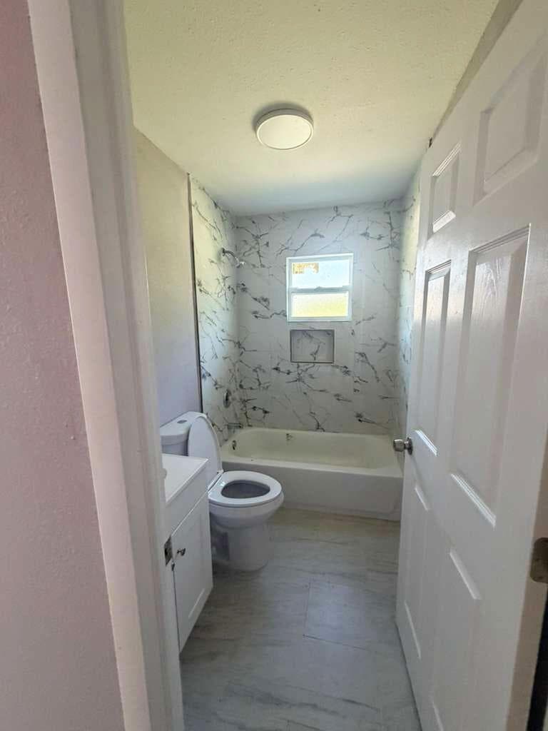 4250 29th Avenue # B, Vero Beach, FL 32967 photo 5
