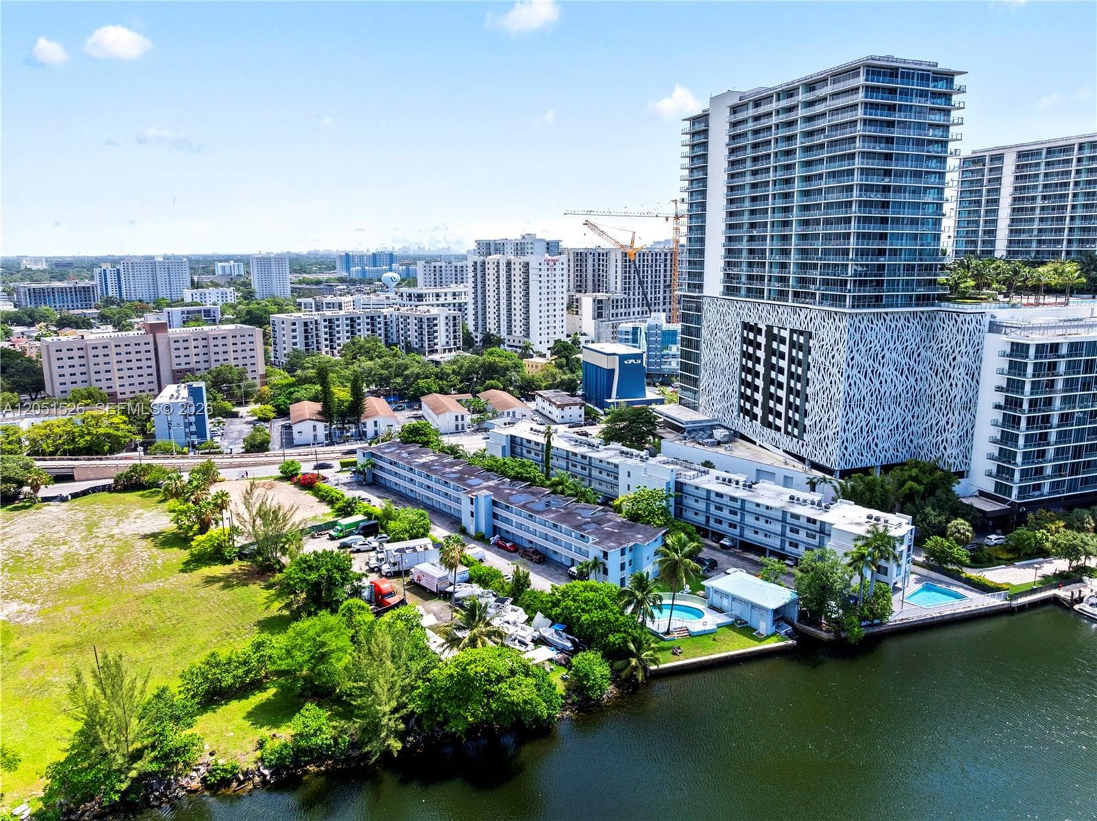 1610 NW N River Dr # 201, Miami, FL 33125 photo 2