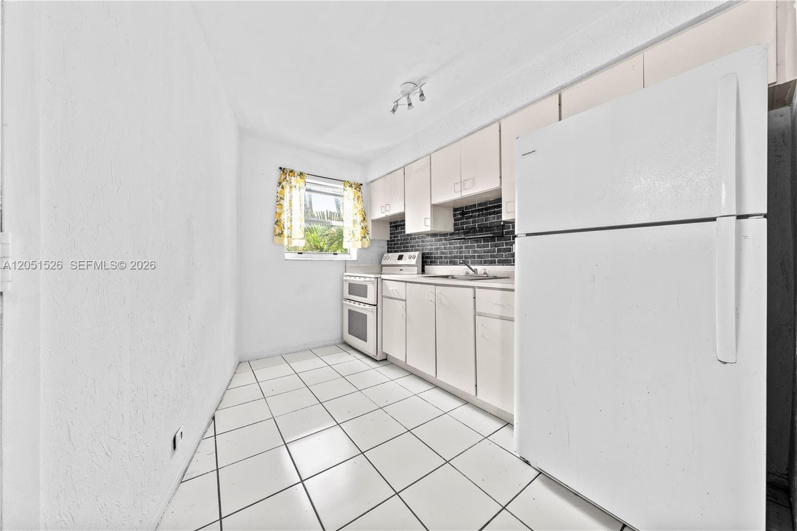 1610 NW N River Dr # 201, Miami, FL 33125 photo 5