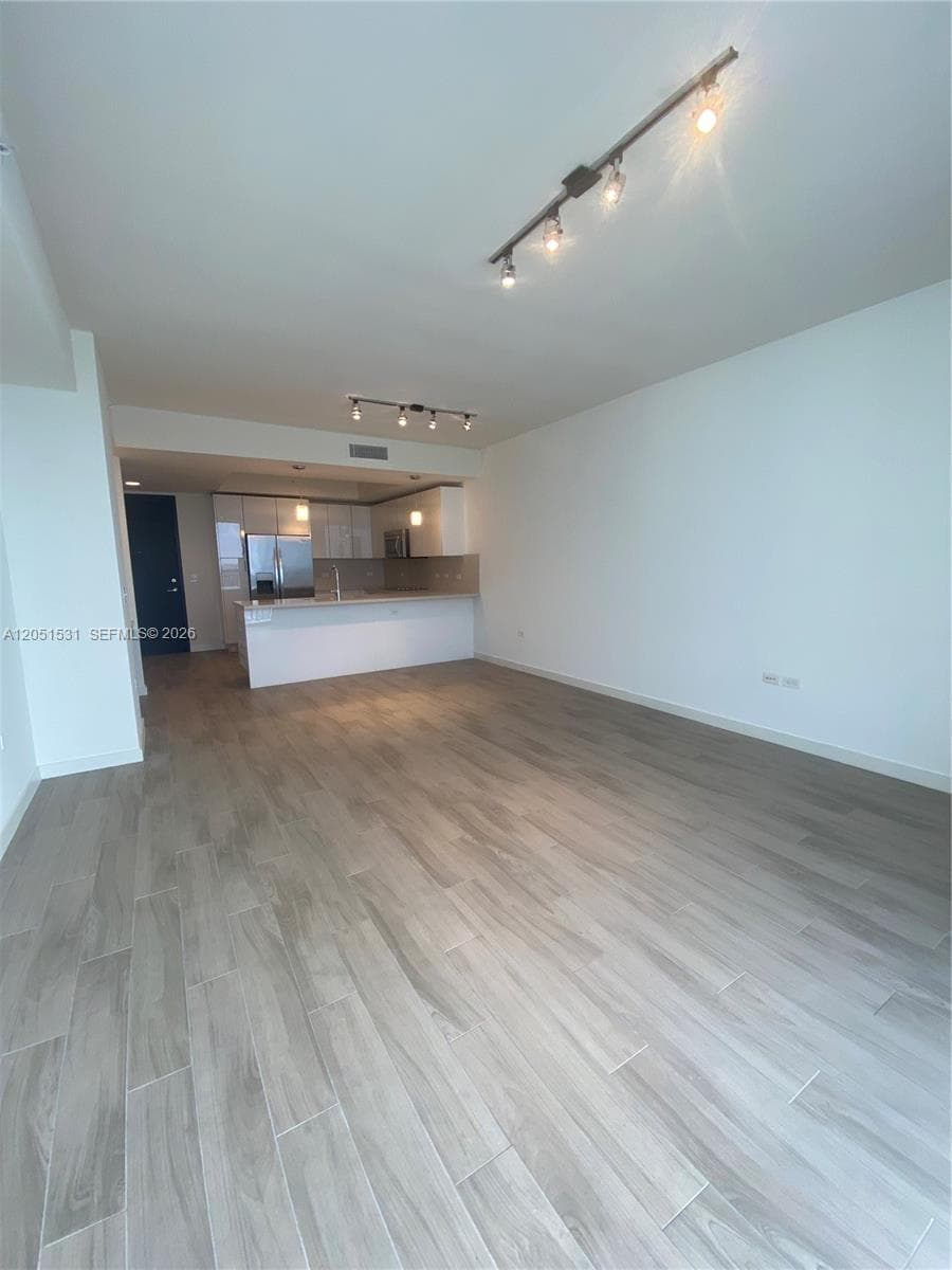 999 SW 1 AVE # 3209, Miami, FL 33130 photo 5