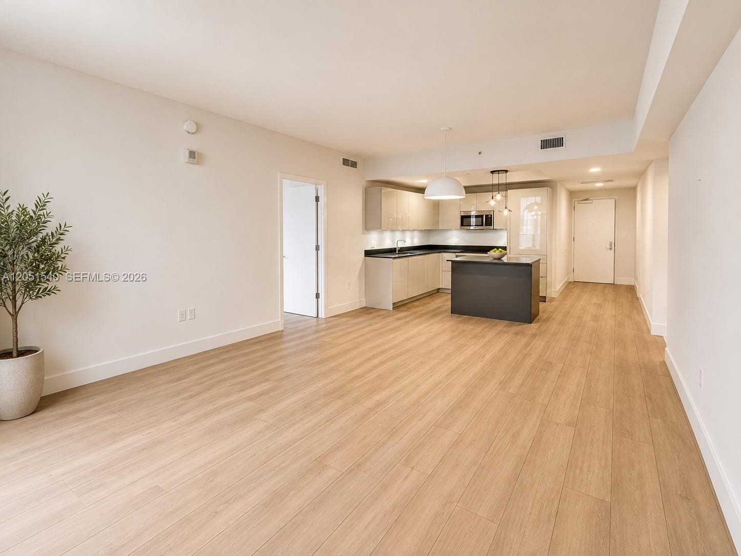 1010 Brickell Ave # 3309, Miami, FL 33131 photo 2