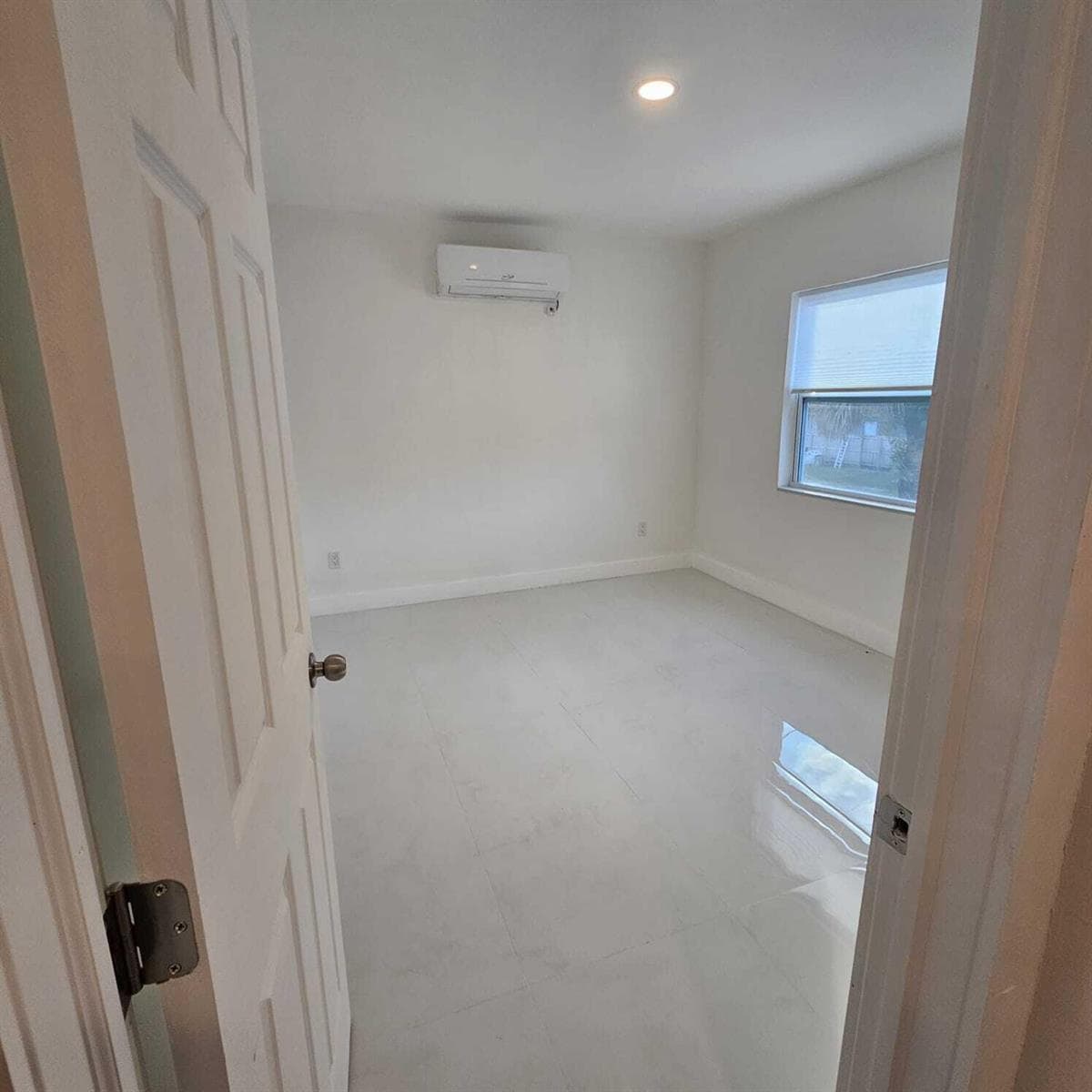206 NE 13th Street # A-c, Fort Lauderdale, FL 33304 photo 5