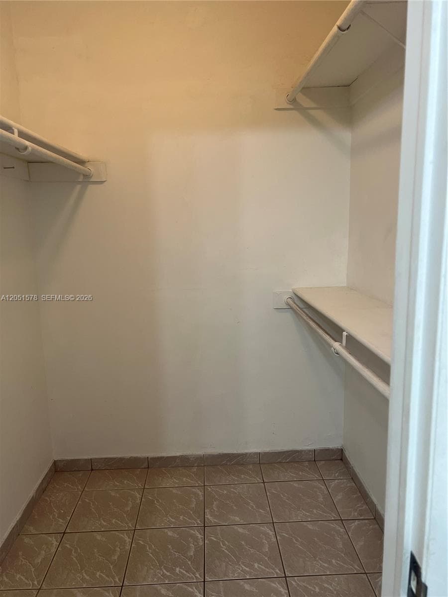 295 NW 72nd Ave # 306, Miami, FL 33126 photo 2