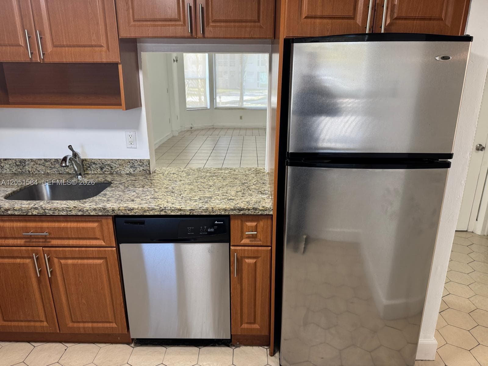 1401 NE 191st St # D108, Miami, FL 33179 photo 5