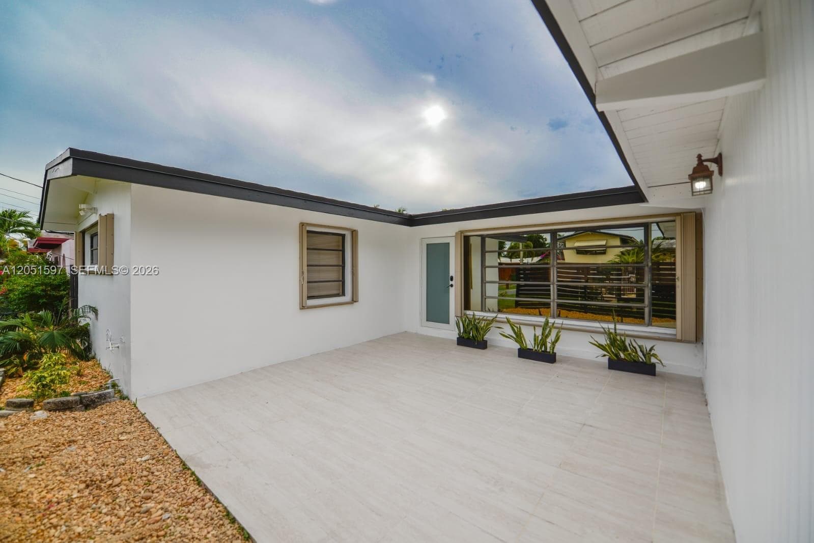 2443 Tortugas Ln, Fort Lauderdale, FL 33312 photo 2