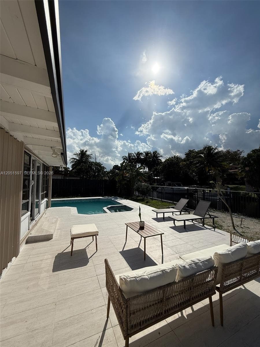 2443 Tortugas Ln, Fort Lauderdale, FL 33312 photo 5