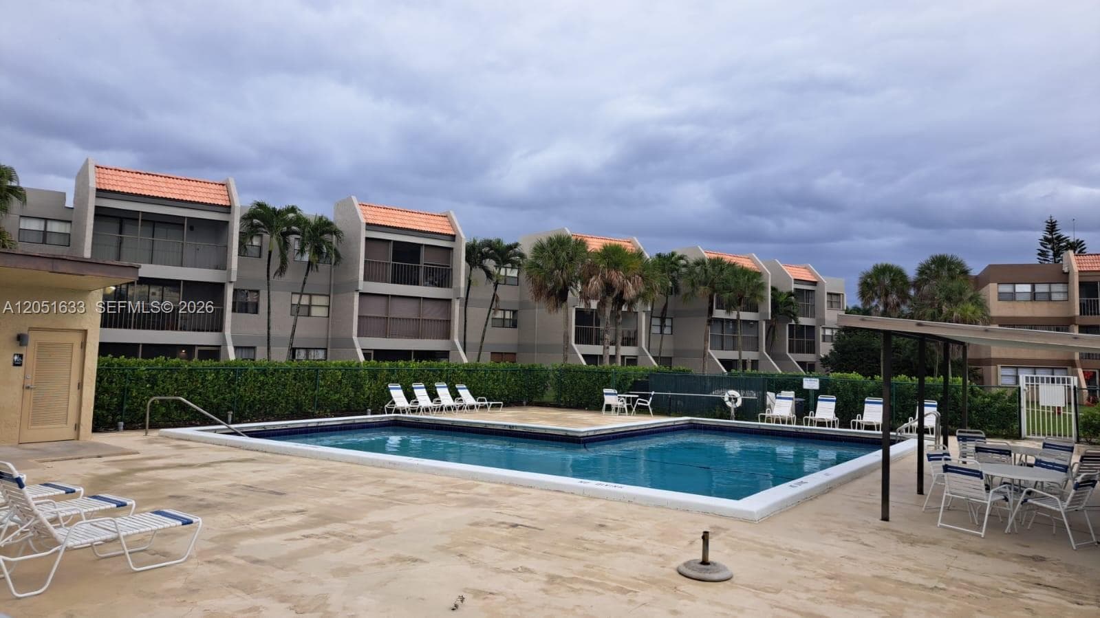230 Lakeview Dr # 310, Weston, FL 33326 photo 2