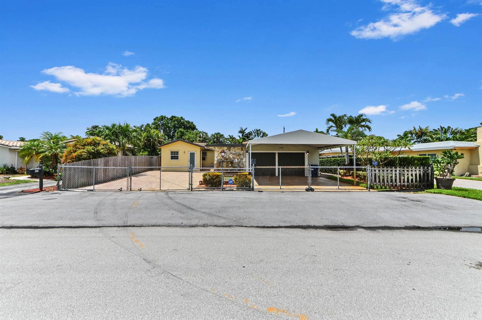 138 NE 29th Street, Wilton Manors, FL 33334 photo 2